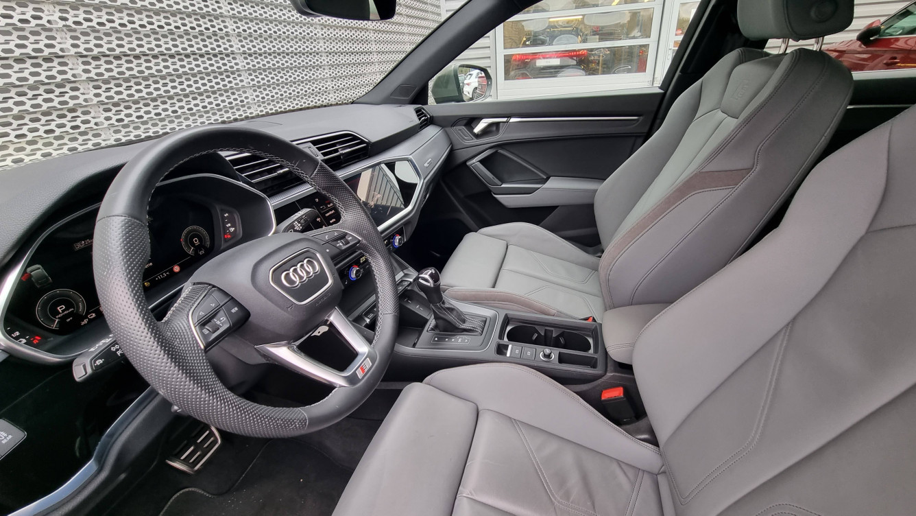 Acheter Audi Q3 Q3 Sportback 45 TFSIe  245 ch S tronic 6 S line 5p occasion dans les concessions du Groupe Faurie