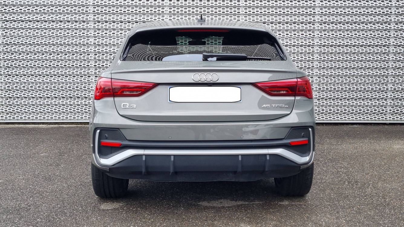 Acheter Audi Q3 Q3 Sportback 45 TFSIe  245 ch S tronic 6 S line 5p occasion dans les concessions du Groupe Faurie