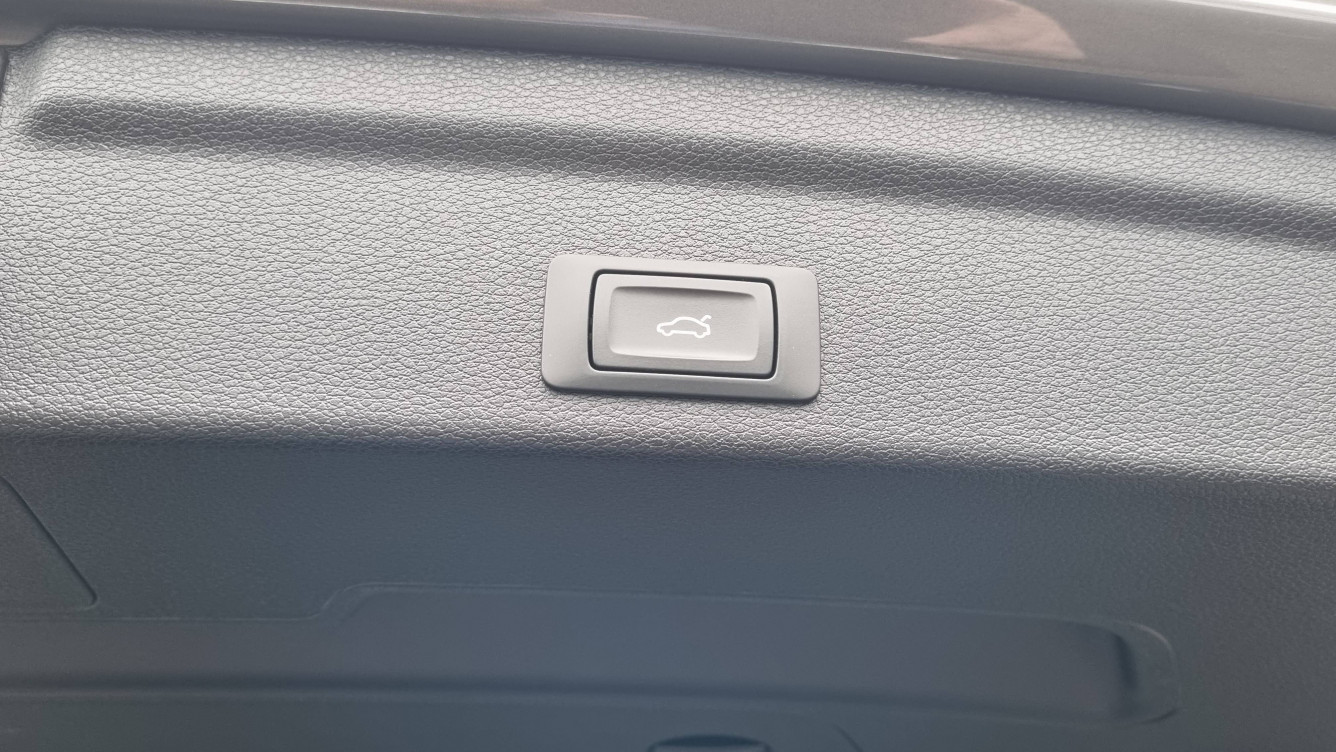 Acheter Audi Q3 Q3 Sportback 45 TFSIe  245 ch S tronic 6 S line 5p occasion dans les concessions du Groupe Faurie