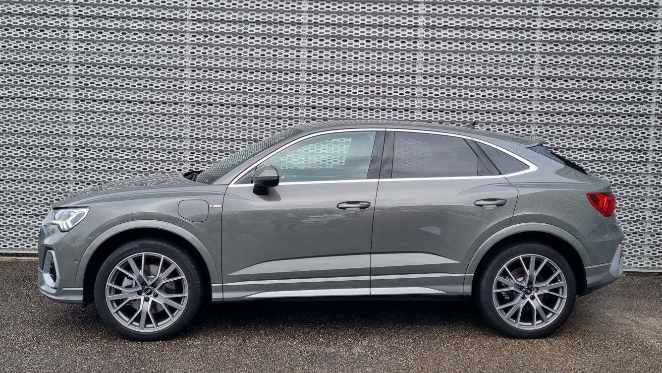 Acheter Audi Q3 Q3 Sportback 45 TFSIe  245 ch S tronic 6 S line 5p occasion dans les concessions du Groupe Faurie