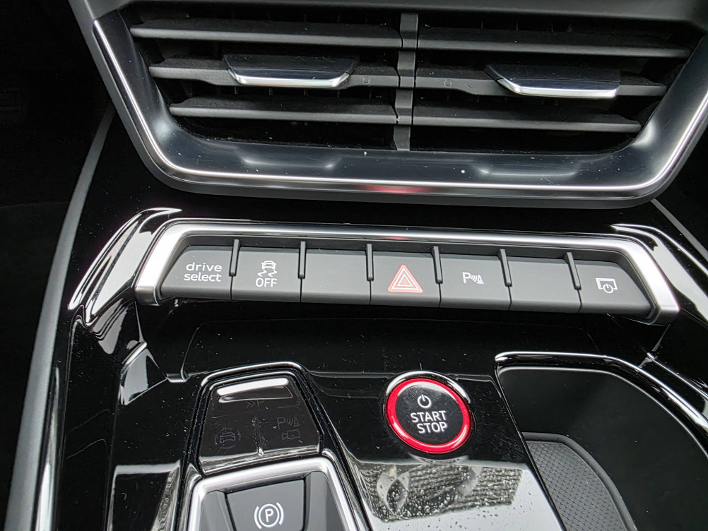 Acheter Audi E-Tron GT e-tron GT 476 ch quattro e-tron 4p occasion dans les concessions du Groupe Faurie