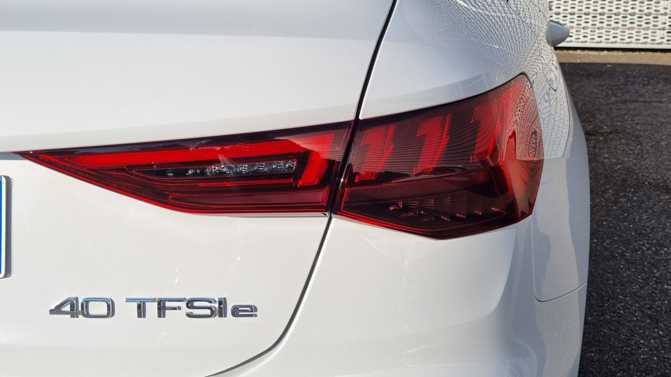 Acheter Audi A3 Sportback A3 Sportback 40 TFSIe 204 S tronic 6 S Line 5p occasion dans les concessions du Groupe Faurie