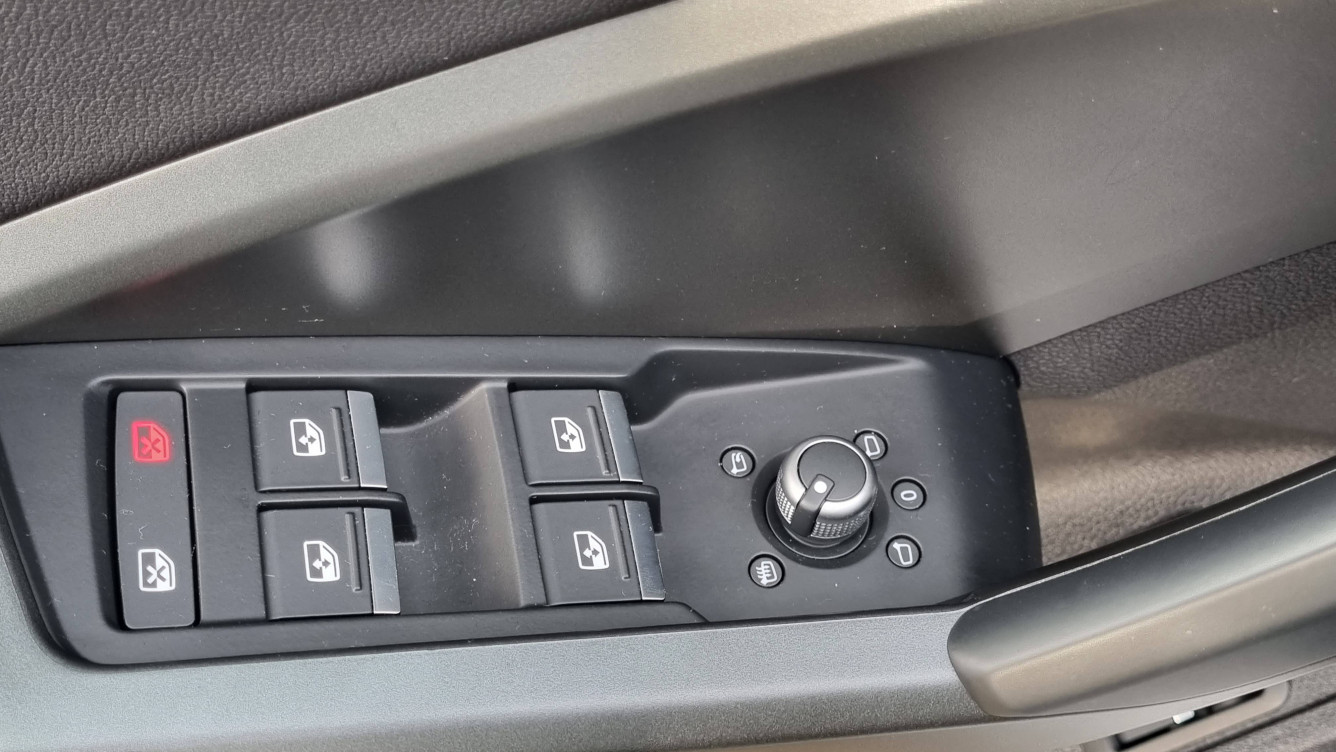 Acheter Audi Q3 Q3 45 TFSIe 245 ch S tronic 6 S line 5p occasion dans les concessions du Groupe Faurie