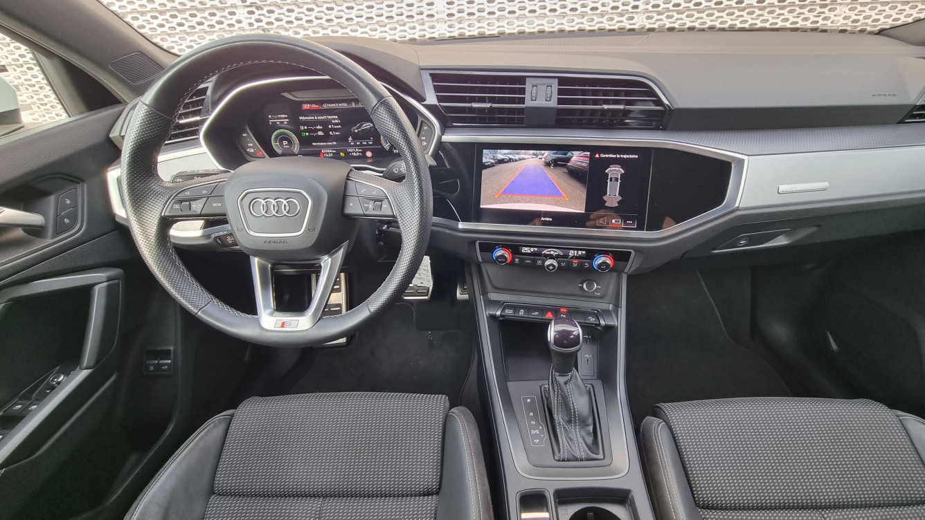 Acheter Audi Q3 Q3 45 TFSIe 245 ch S tronic 6 S line 5p occasion dans les concessions du Groupe Faurie