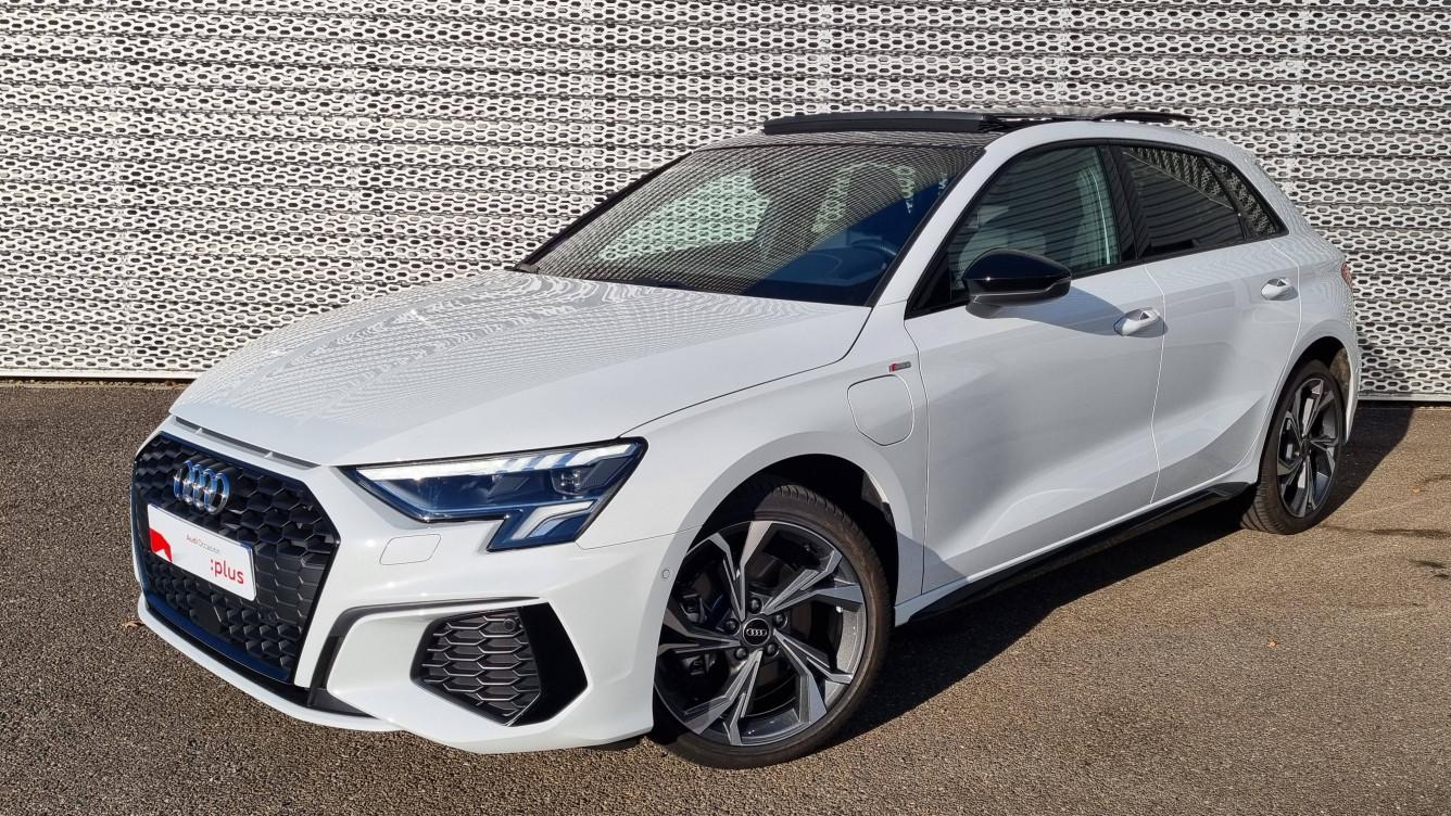 Acheter Audi A3 Sportback A3 Sportback 40 TFSIe 204 S tronic 6 S Line 5p occasion dans les concessions du Groupe Faurie