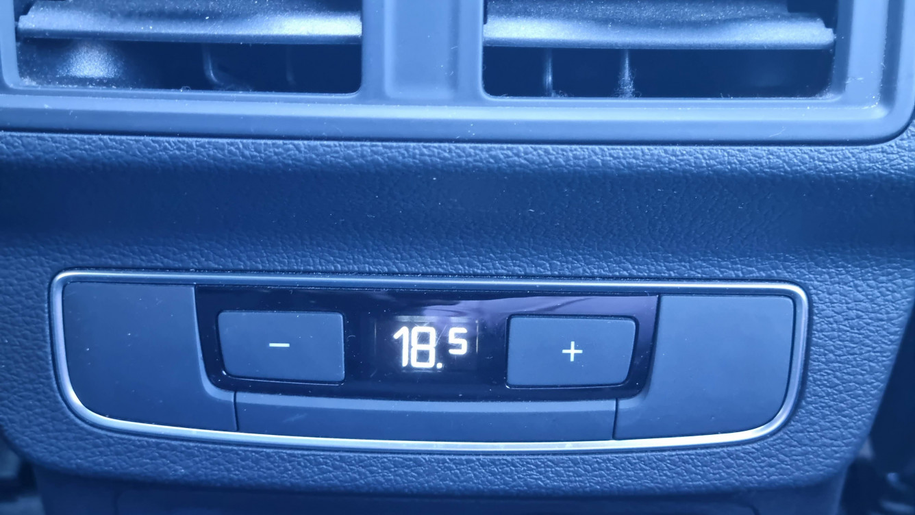 Acheter Audi Q5 Q5 55 TFSIe 367 S tronic 7 Quattro S line 5p occasion dans les concessions du Groupe Faurie