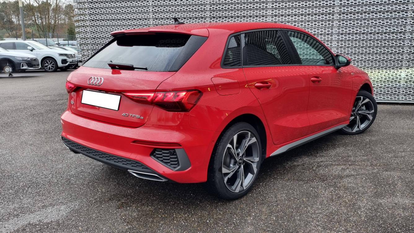 Acheter Audi A3 Sportback A3 Sportback 40 TFSIe 204 S tronic 6 S Line 5p occasion dans les concessions du Groupe Faurie