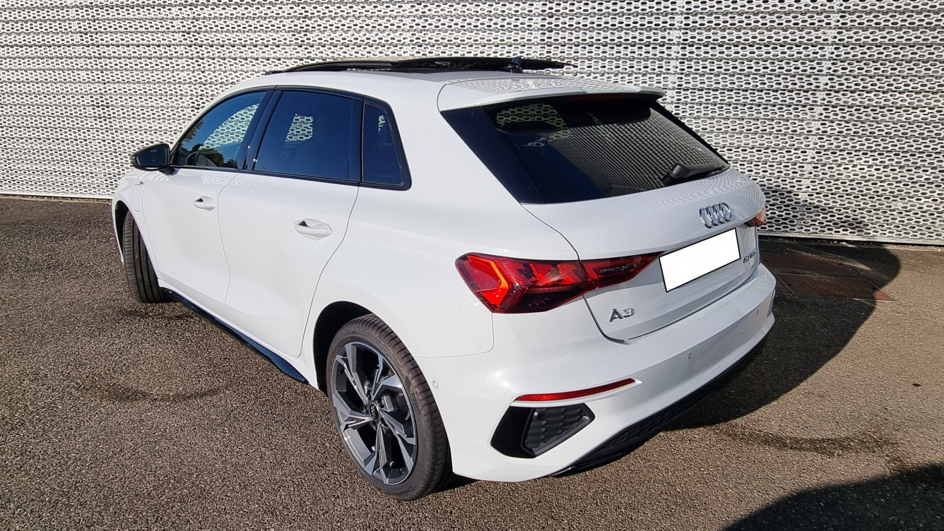 Acheter Audi A3 Sportback A3 Sportback 40 TFSIe 204 S tronic 6 S Line 5p occasion dans les concessions du Groupe Faurie