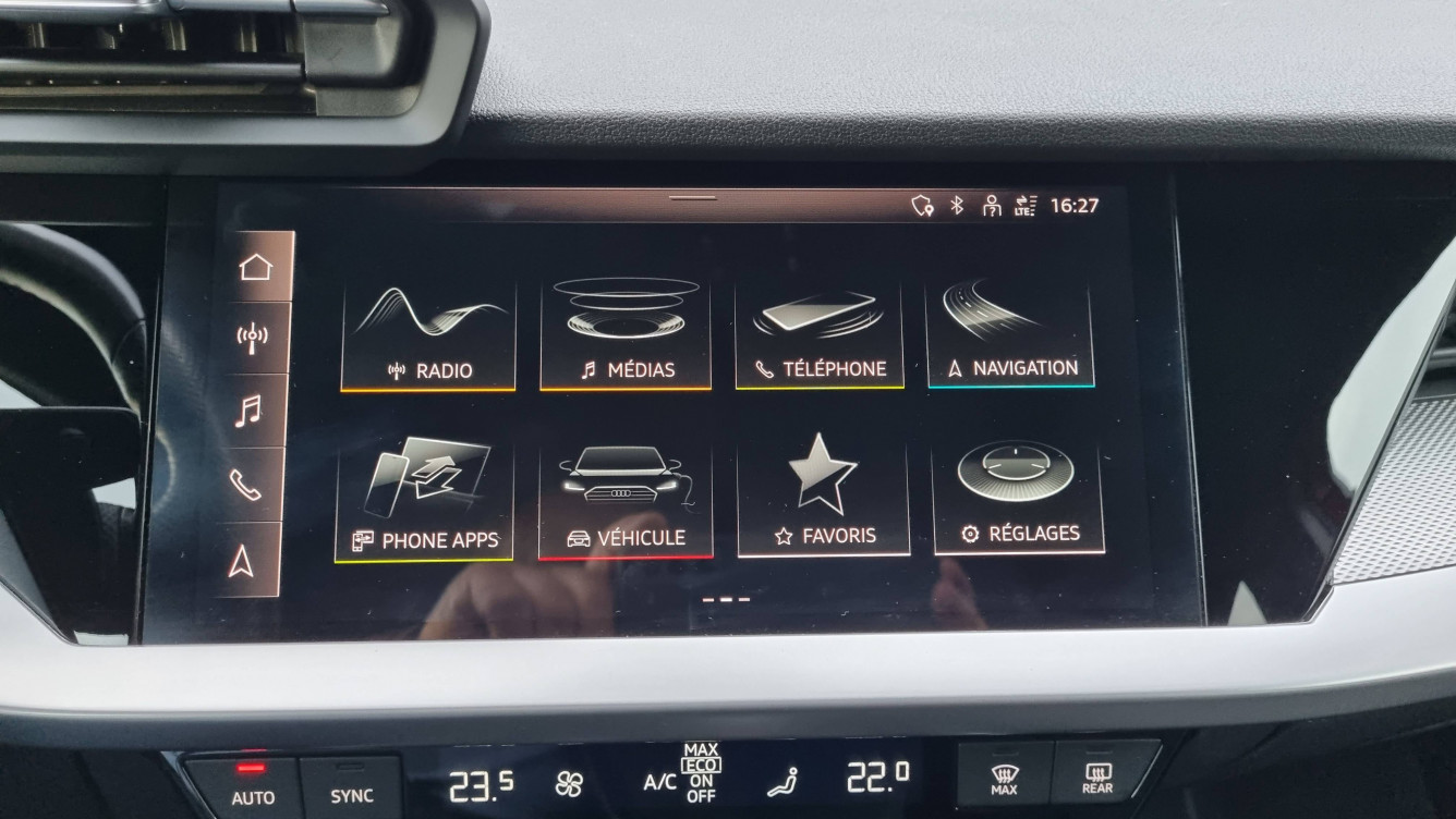 Acheter Audi A3 Sportback A3 Sportback 40 TFSIe 204 S tronic 6 S Line 5p occasion dans les concessions du Groupe Faurie