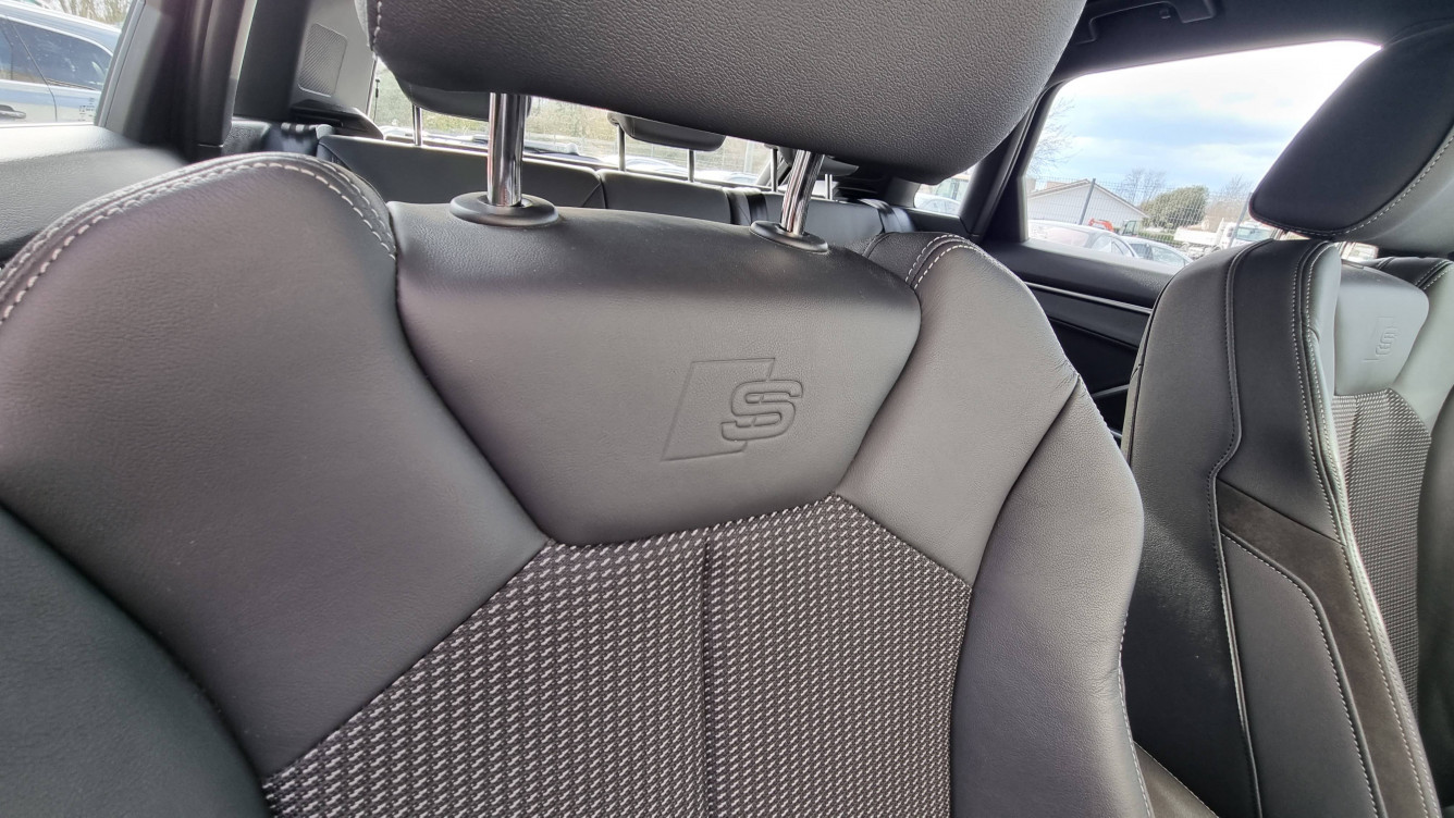 Acheter Audi Q3 Q3 45 TFSIe 245 ch S tronic 6 S line 5p occasion dans les concessions du Groupe Faurie