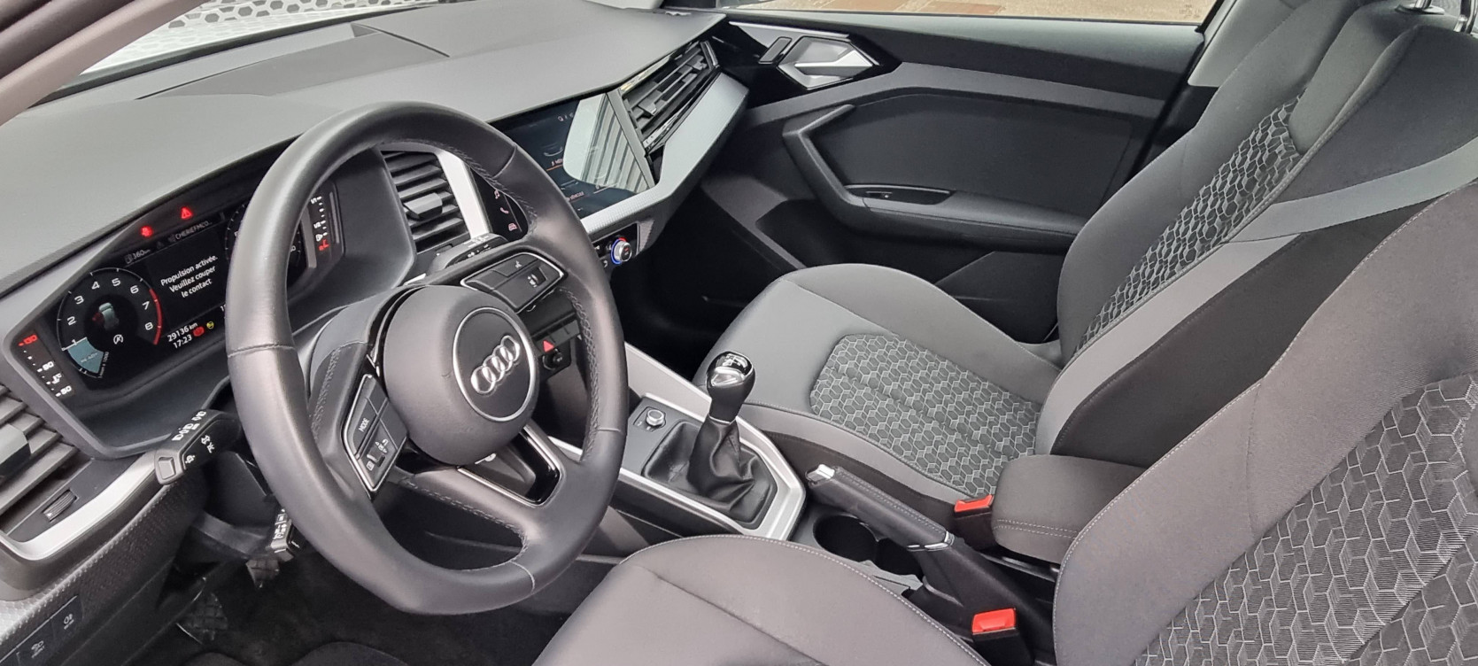 Acheter Audi A1 Sportback A1 Sportback 30 TFSI 110 ch BVM6 Advanced 2 5p occasion dans les concessions du Groupe Faurie
