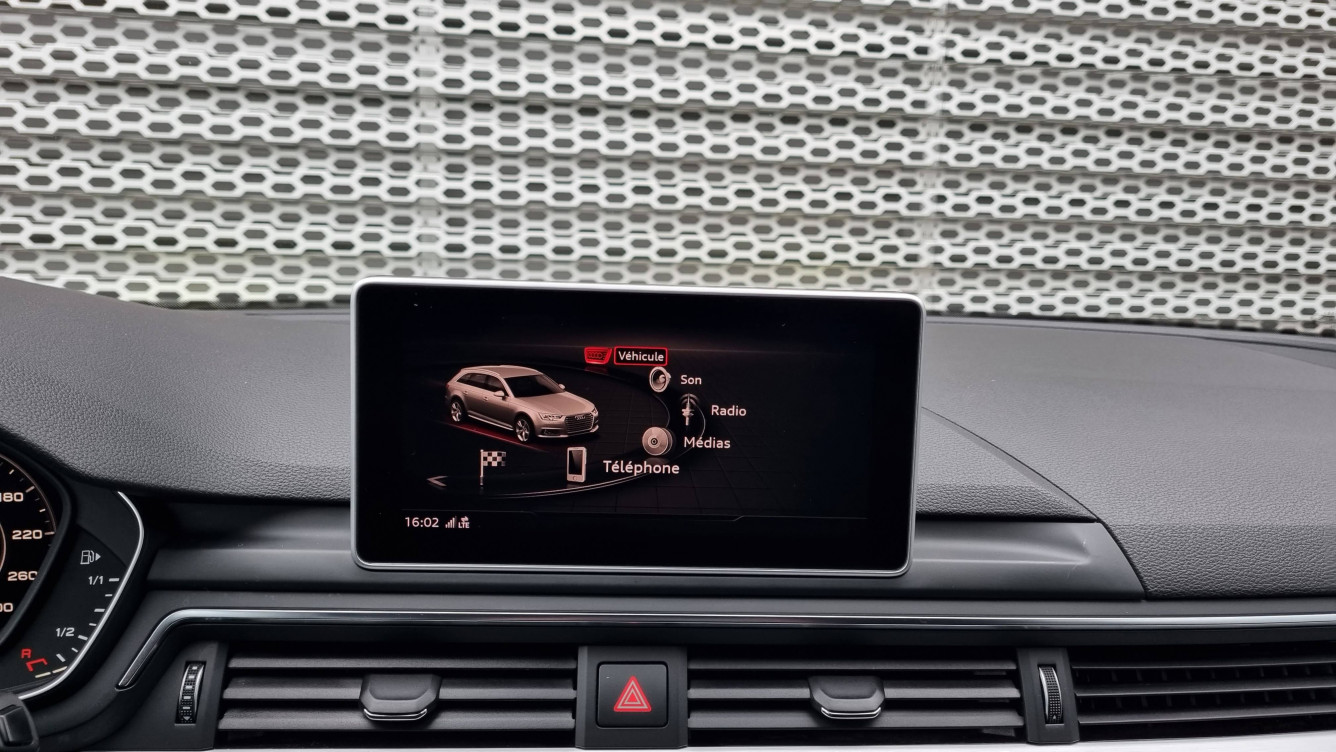 Acheter Audi A4 Avant A4 Avant 2.0 TDI 150 S tronic 7 S line 5p occasion dans les concessions du Groupe Faurie