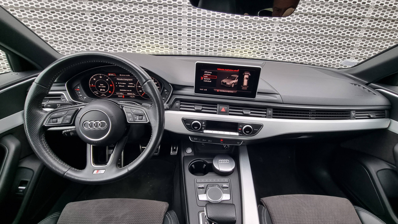 Acheter Audi A4 Avant A4 Avant 2.0 TDI 150 S tronic 7 S line 5p occasion dans les concessions du Groupe Faurie