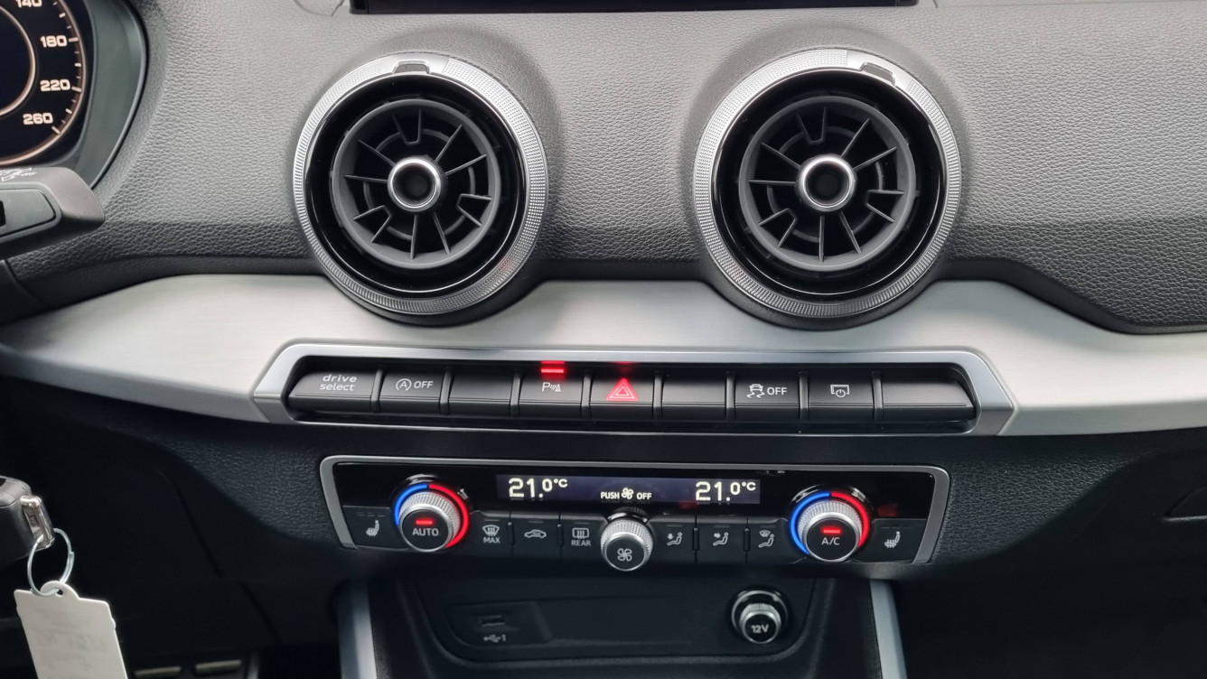 Acheter Audi Q2 Q2 35 TFSI 150 S tronic 7 S line Plus 5p occasion dans les concessions du Groupe Faurie