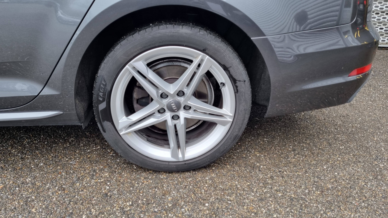 Acheter Audi A4 Avant A4 Avant 2.0 TDI 150 S tronic 7 S line 5p occasion dans les concessions du Groupe Faurie