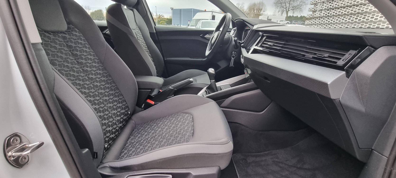 Acheter Audi A1 Sportback A1 Sportback 30 TFSI 110 ch BVM6 Advanced 2 5p occasion dans les concessions du Groupe Faurie