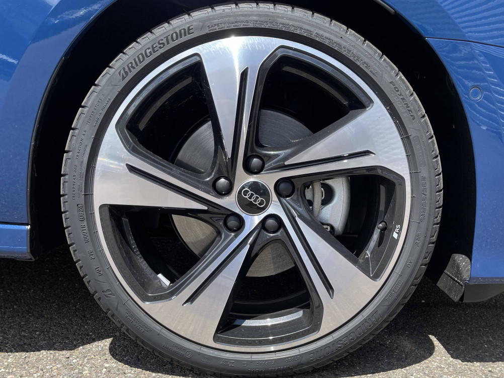 Acheter Audi A3 A3 Berline TFSI Mild Hybrid 150 S tronic 7 S line 4p neuf dans les concessions du Groupe Faurie