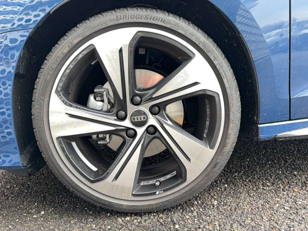 Acheter Audi A3 A3 Berline TFSI Mild Hybrid 150 S tronic 7 S line 4p neuf dans les concessions du Groupe Faurie