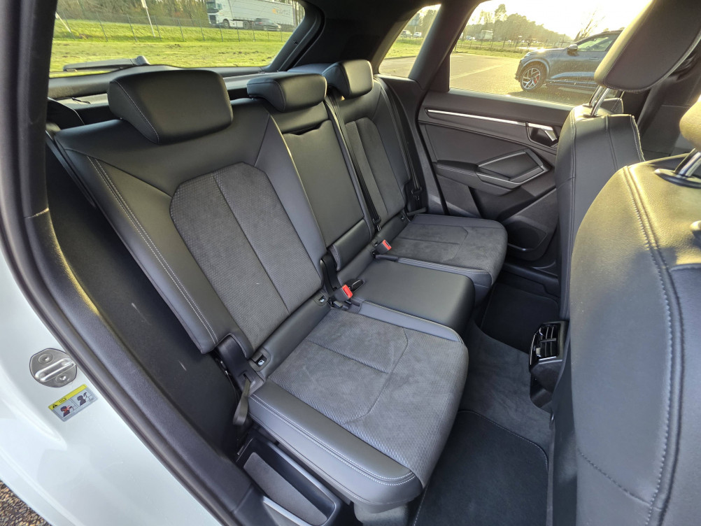 Acheter Audi Q3 Q3 35 TFSI 150 ch S tronic 7 S Edition 5p occasion dans les concessions du Groupe Faurie