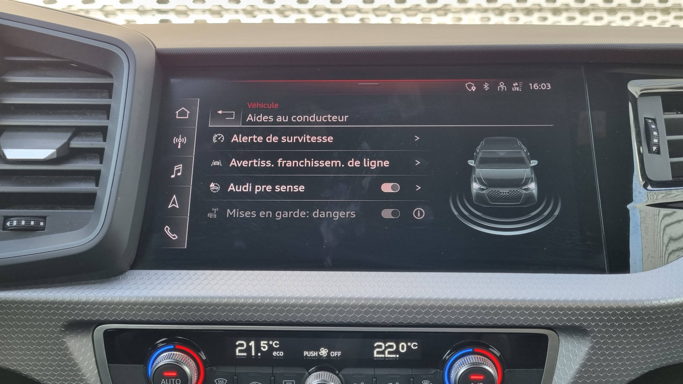 Acheter Audi A1 Sportback A1 Sportback 30 TFSI 110 ch S tronic 7 S Line 5p occasion dans les concessions du Groupe Faurie