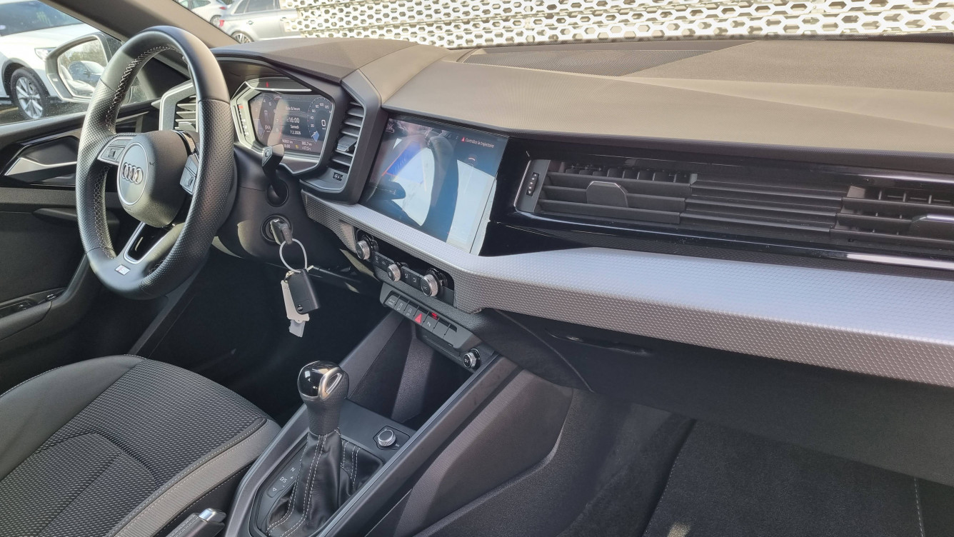 Acheter Audi A1 Sportback A1 Sportback 30 TFSI 110 ch S tronic 7 S Line 5p occasion dans les concessions du Groupe Faurie
