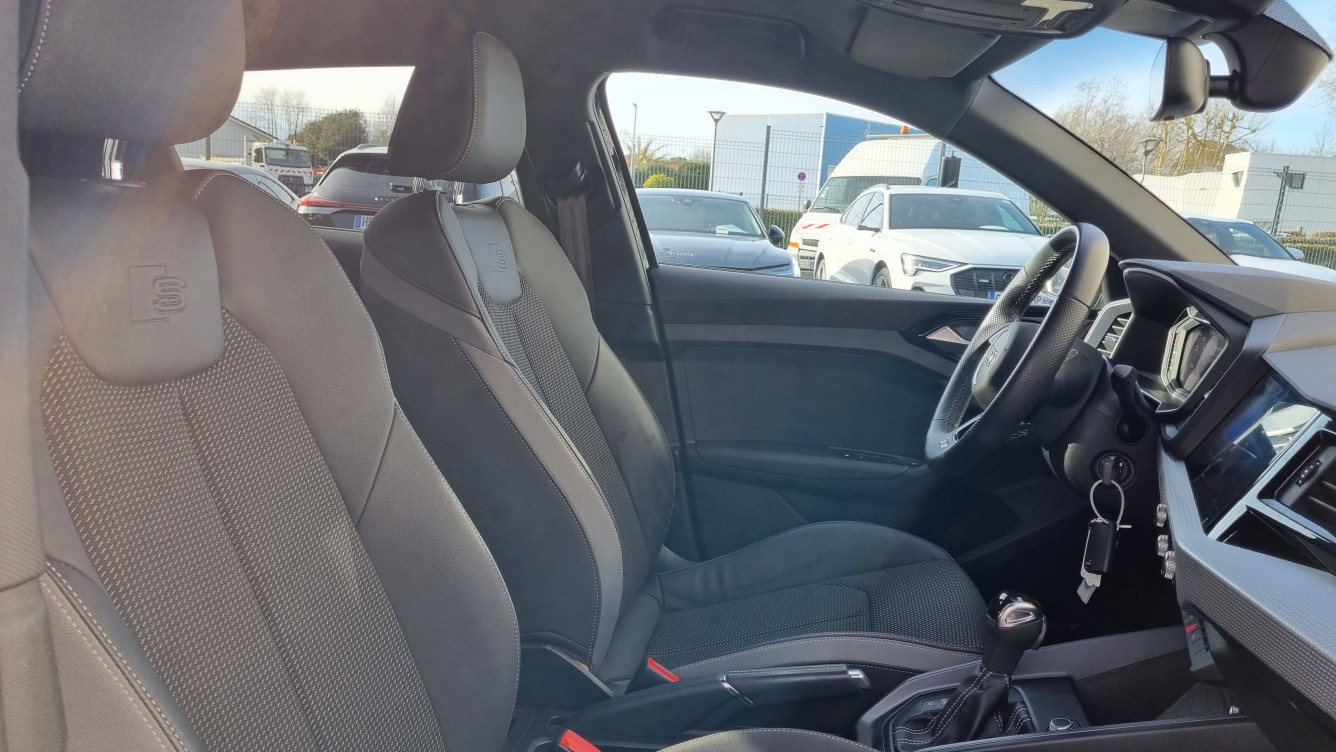 Acheter Audi A1 Sportback A1 Sportback 30 TFSI 110 ch S tronic 7 S Line 5p occasion dans les concessions du Groupe Faurie