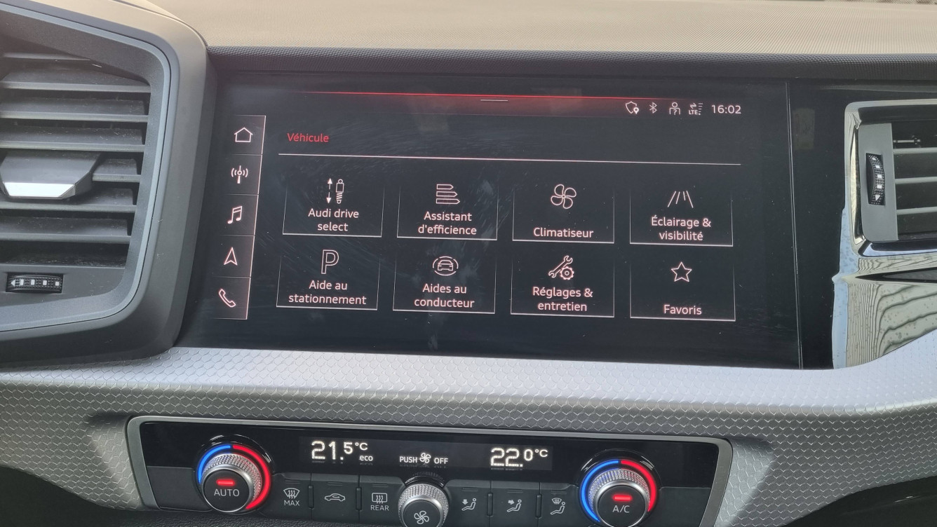 Acheter Audi A1 Sportback A1 Sportback 30 TFSI 110 ch S tronic 7 S Line 5p occasion dans les concessions du Groupe Faurie