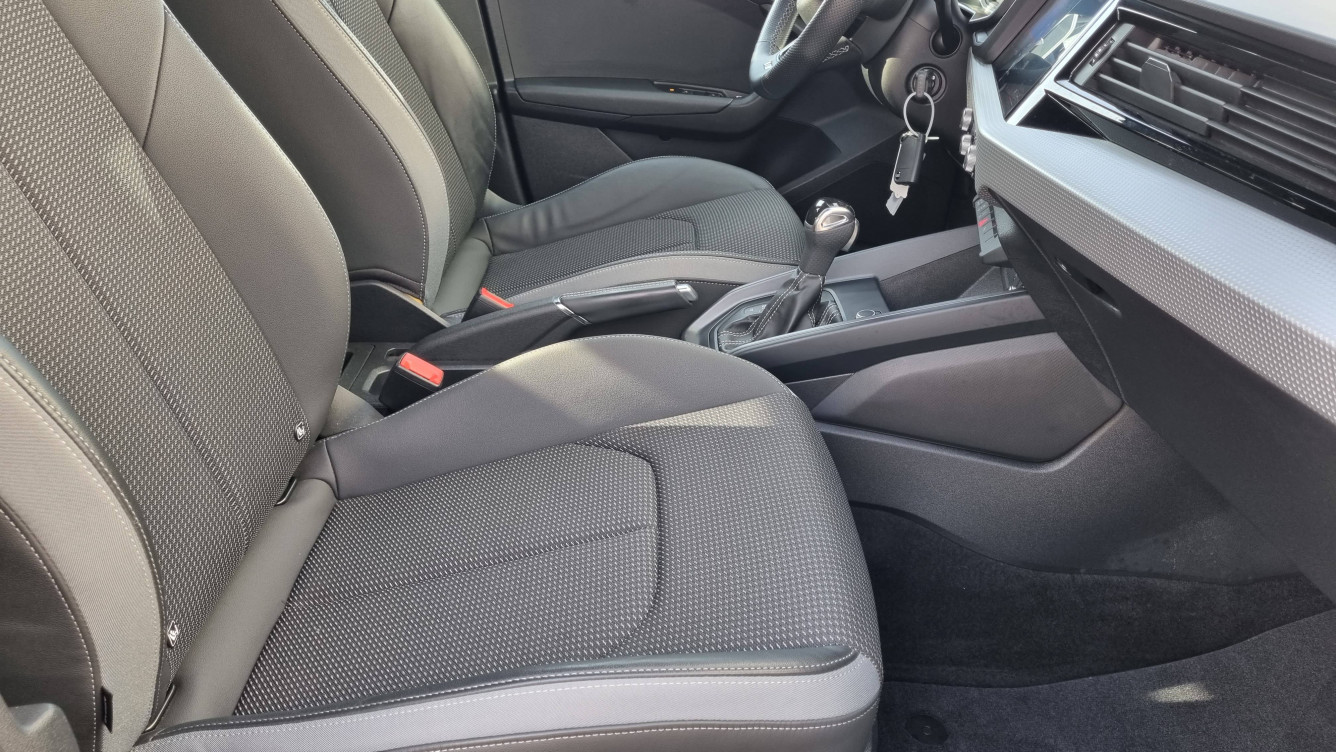 Acheter Audi A1 Sportback A1 Sportback 30 TFSI 110 ch S tronic 7 S Line 5p occasion dans les concessions du Groupe Faurie