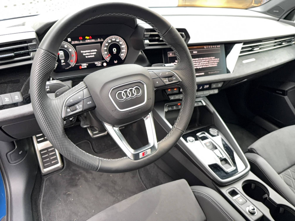 Acheter Audi A3 A3 Berline TFSI Mild Hybrid 150 S tronic 7 S line 4p neuf dans les concessions du Groupe Faurie