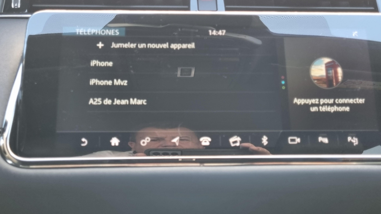 Acheter Land Rover Range Rover Evoque Range Rover Evoque P250 AWD BVA9 R-Dynamic SE 5p occasion dans les concessions du Groupe Faurie