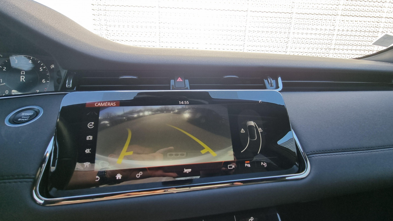 Acheter Land Rover Range Rover Evoque Range Rover Evoque P250 AWD BVA9 R-Dynamic SE 5p occasion dans les concessions du Groupe Faurie