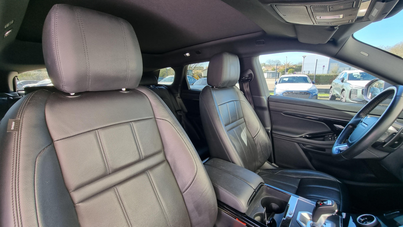 Acheter Land Rover Range Rover Evoque Range Rover Evoque P250 AWD BVA9 R-Dynamic SE 5p occasion dans les concessions du Groupe Faurie
