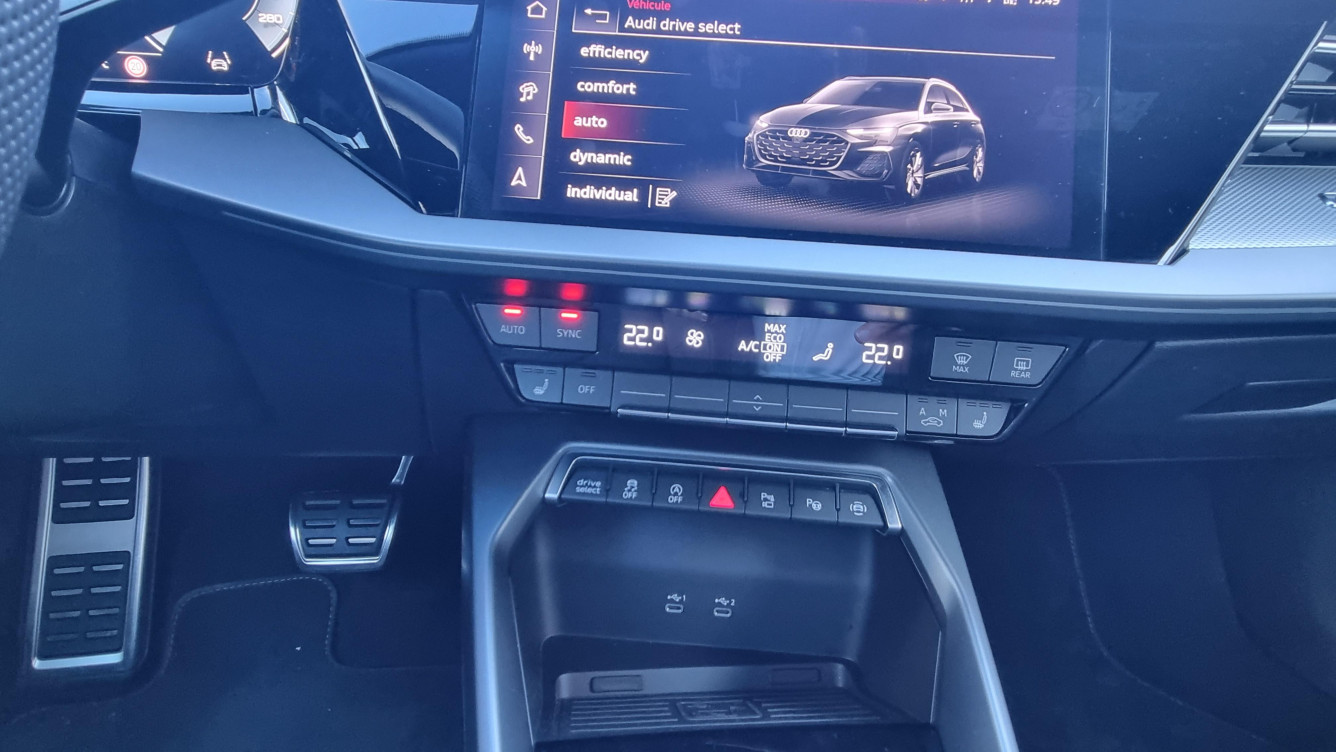 Acheter Audi A3 Sportback A3 Sportback TFSI Mild Hybrid 150 S tronic 7 S line 5p occasion dans les concessions du Groupe Faurie