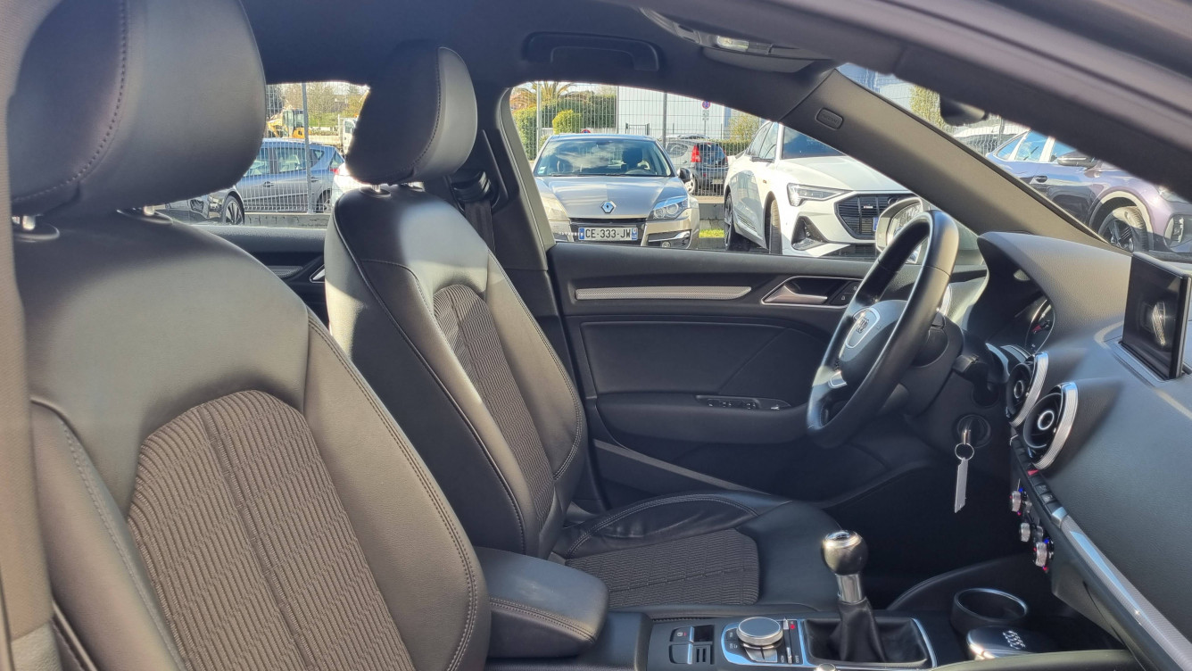 Acheter Audi A3 A3 Berline 1.6 TDI 110 Advanced 4p occasion dans les concessions du Groupe Faurie
