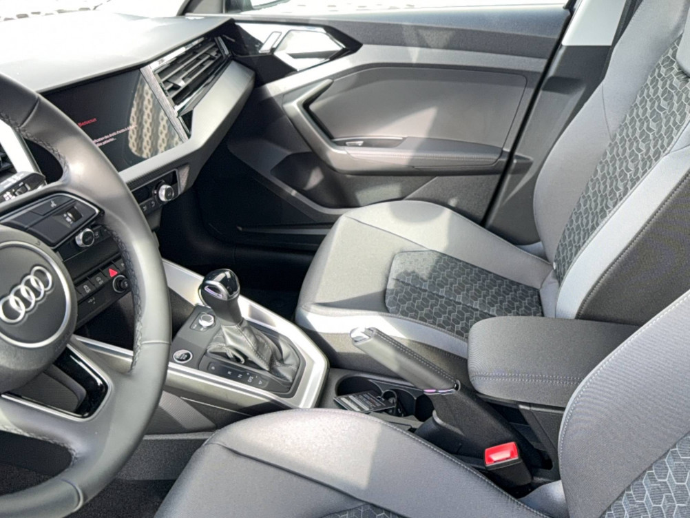 Acheter Audi A1 Sportback A1 Sportback 30 TFSI 116 ch S tronic 7 Design 5p neuf dans les concessions du Groupe Faurie