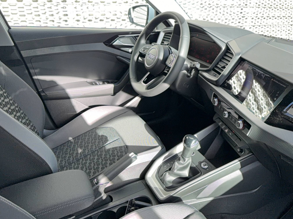 Acheter Audi A1 Sportback A1 Sportback 30 TFSI 116 ch S tronic 7 Design 5p neuf dans les concessions du Groupe Faurie