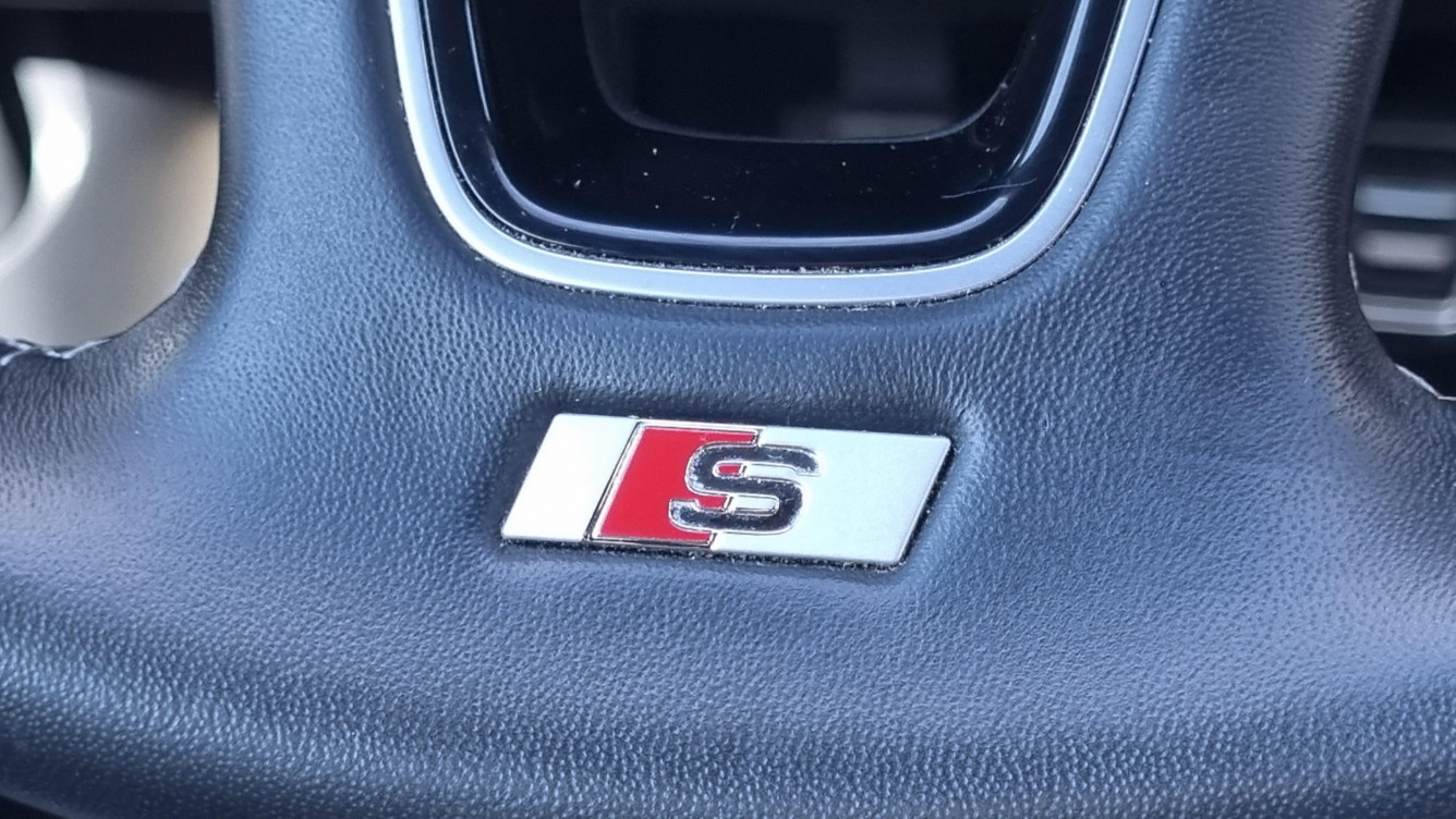 Acheter Audi Q2 Q2 35 TFSI 150 BVM6 S line Plus 5p occasion dans les concessions du Groupe Faurie