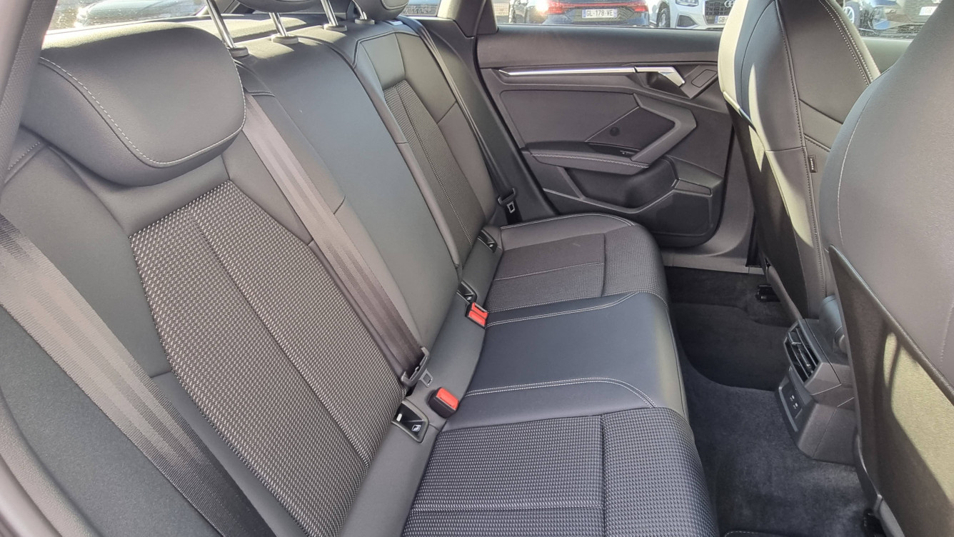 Acheter Audi A3 Sportback A3 Sportback 40 TFSIe 204 S tronic 6 S Line 5p occasion dans les concessions du Groupe Faurie
