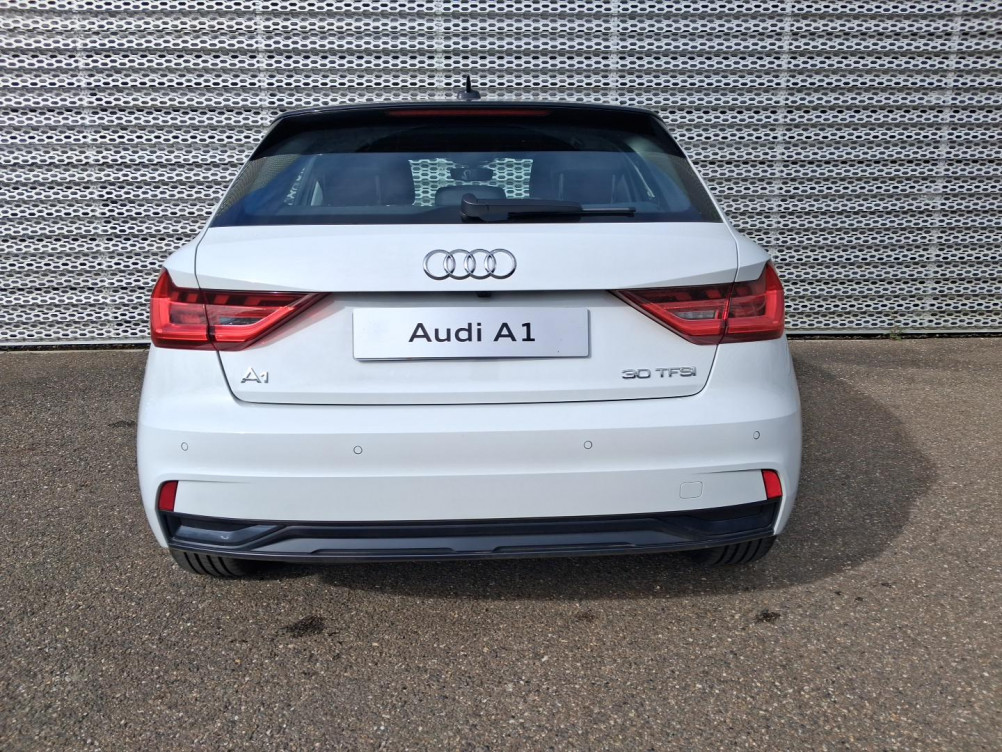Acheter Audi A1 Sportback A1 Sportback 30 TFSI 116 ch S tronic 7 Design 5p neuf dans les concessions du Groupe Faurie