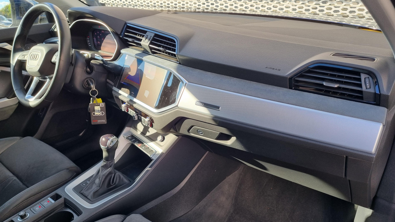 Acheter Audi Q3 Q3 35 TDI 150 ch S tronic 7 Design Luxe 5p occasion dans les concessions du Groupe Faurie