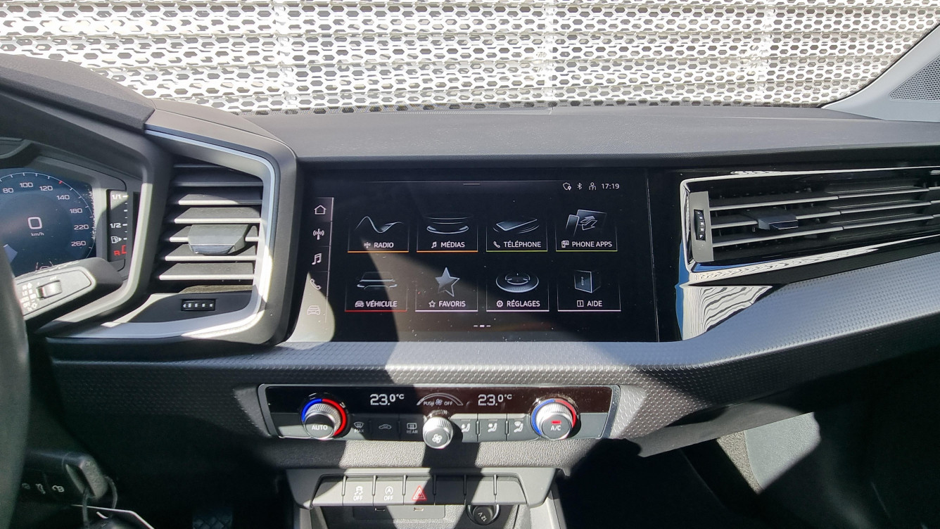 Acheter Audi A1 Sportback A1 Sportback 25 TFSI 95 ch BVM5 Advanced 2 5p occasion dans les concessions du Groupe Faurie