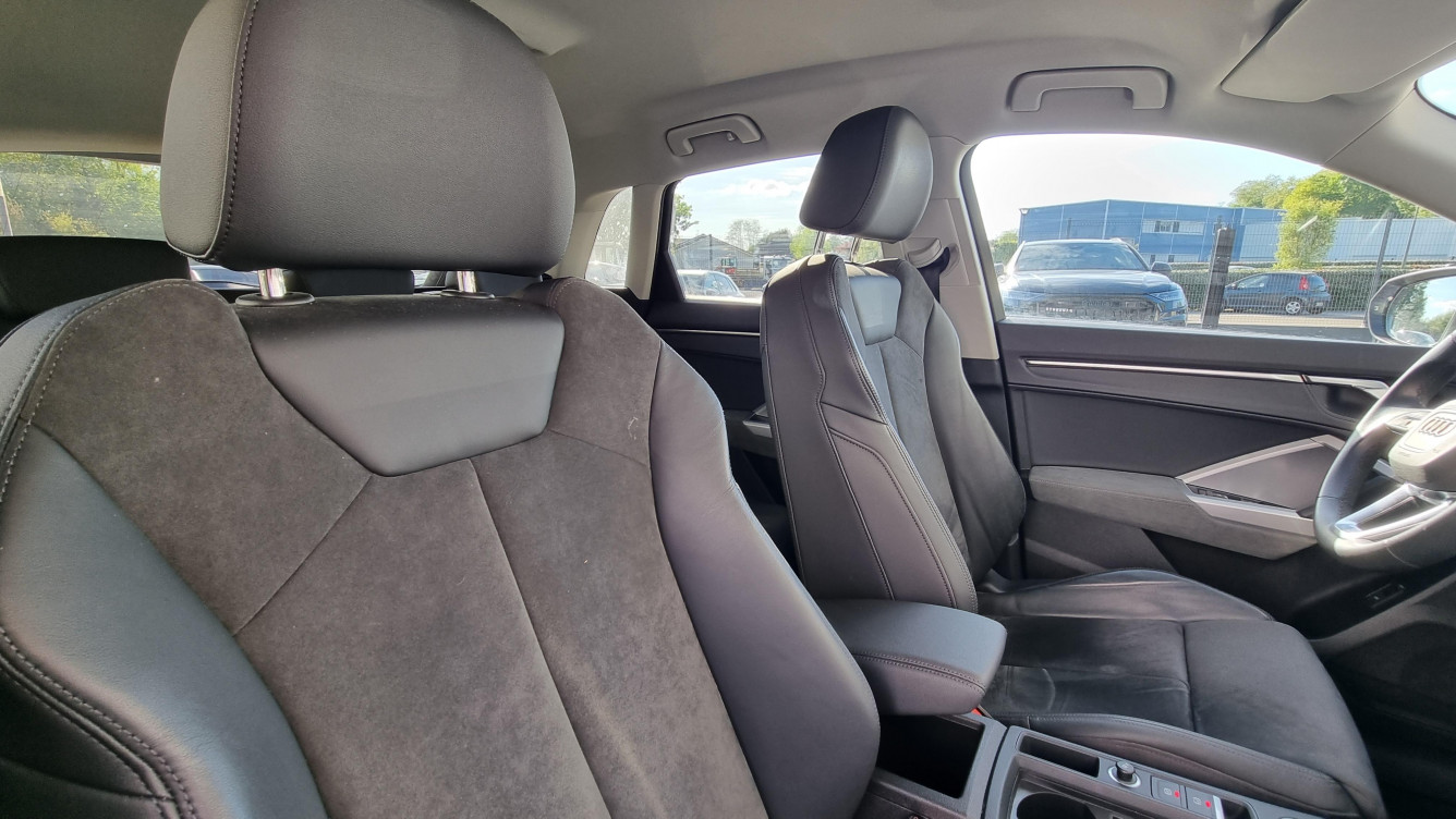 Acheter Audi Q3 Q3 35 TDI 150 ch S tronic 7 Design Luxe 5p occasion dans les concessions du Groupe Faurie