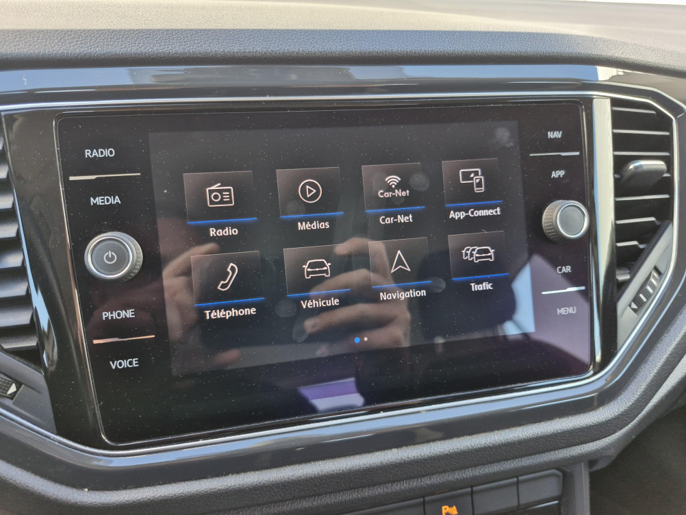 Acheter Volkswagen T-Roc T-Roc 1.5 TSI 150 EVO Start/Stop BVM6 Carat 5p occasion dans les concessions du Groupe Faurie