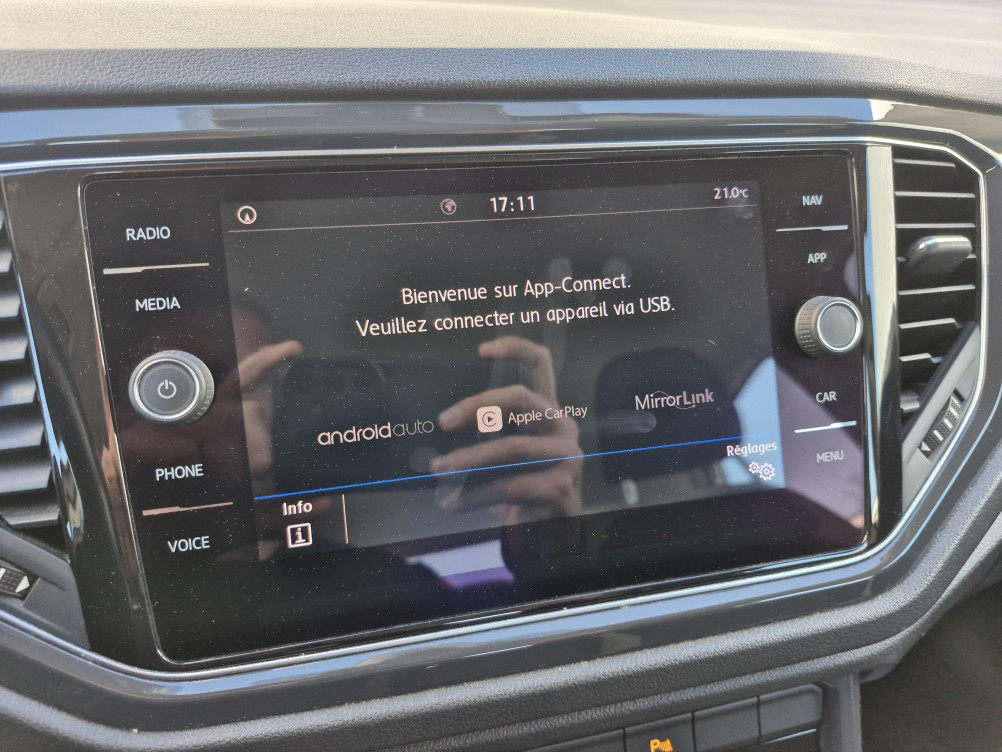 Acheter Volkswagen T-Roc T-Roc 1.5 TSI 150 EVO Start/Stop BVM6 Carat 5p occasion dans les concessions du Groupe Faurie