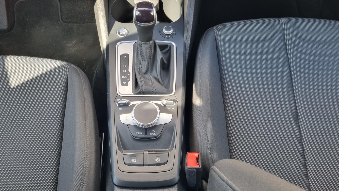 Acheter Audi Q2 Q2 30 TDI 116 S tronic 7 Business line 5p occasion dans les concessions du Groupe Faurie