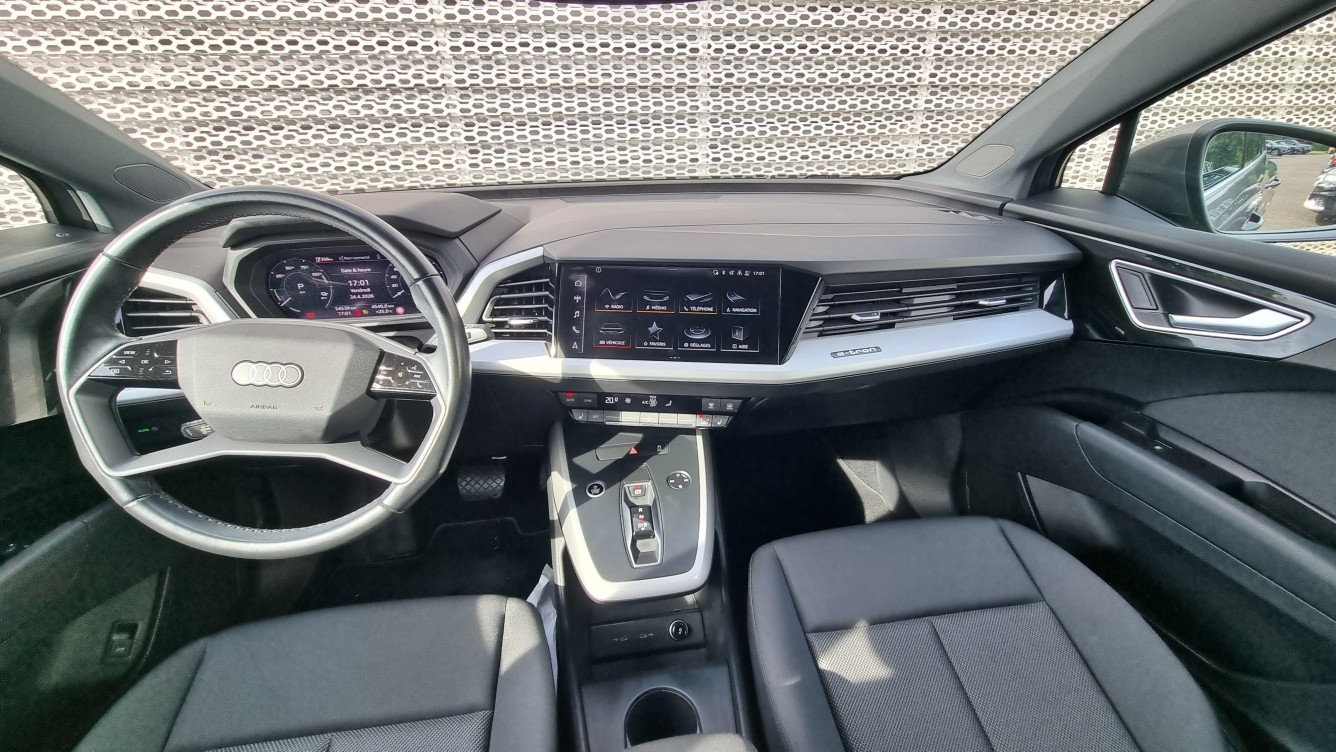 Acheter Audi Q4 Q4 e-tron 45 285 ch 82 kWh Design 5p occasion dans les concessions du Groupe Faurie