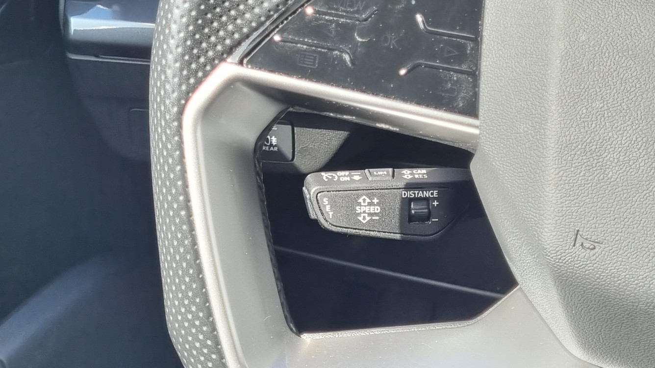 Acheter Audi Q4 Q4 e-tron 40 204 ch 82 kW S line 5p occasion dans les concessions du Groupe Faurie