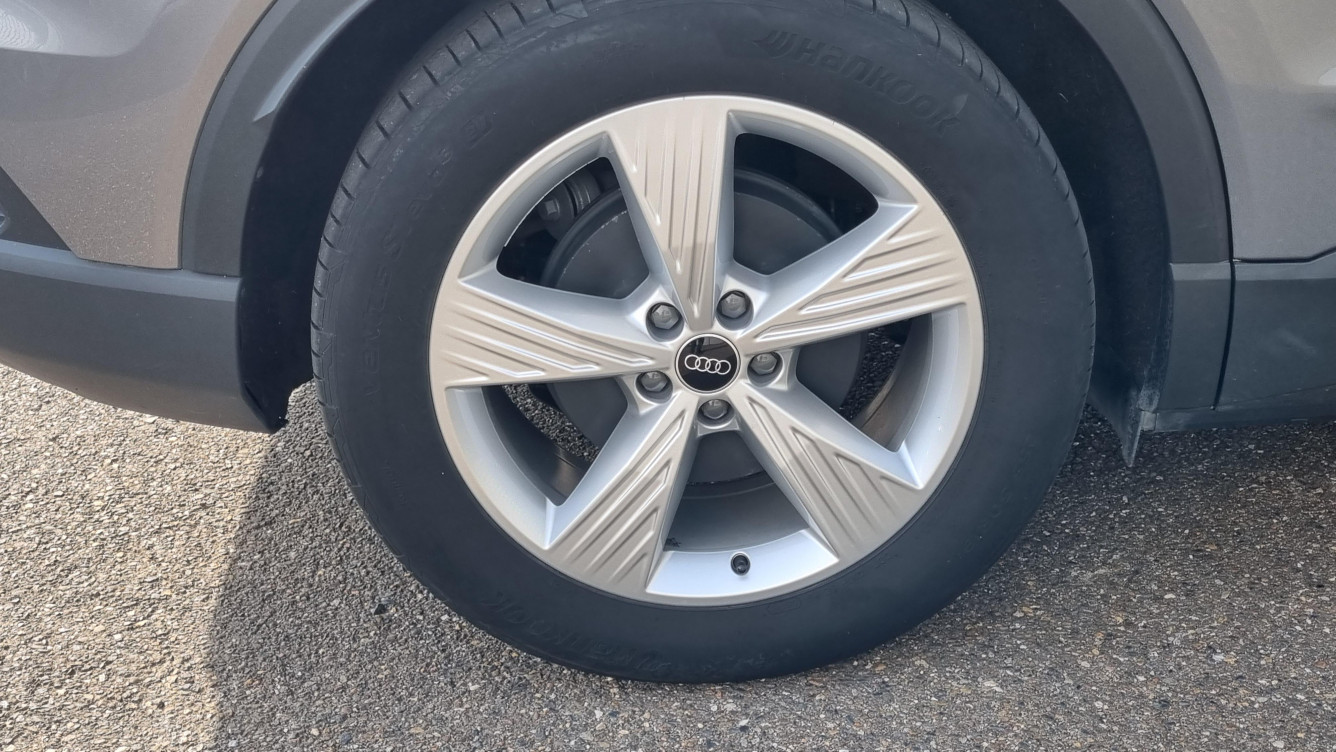 Acheter Audi Q4 Q4 e-tron 45 285 ch 82 kWh Design 5p occasion dans les concessions du Groupe Faurie