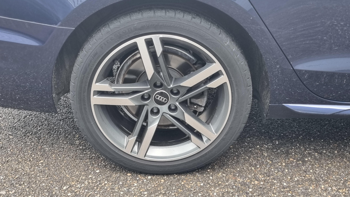 Acheter Audi A4 Avant A4 Avant 35 TDI 163 S tronic 7 Business Line 5p occasion dans les concessions du Groupe Faurie