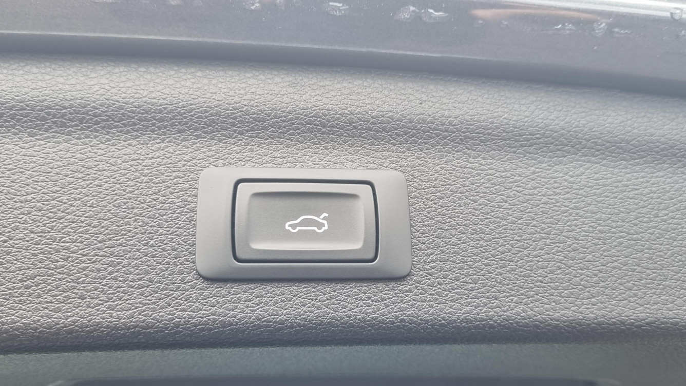 Acheter Audi Q3 Q3 35 TDI 150 ch S tronic 7 S line 5p occasion dans les concessions du Groupe Faurie